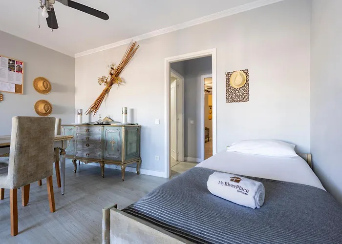 アパート Myriverplace River View Porto ヴィラ・ノヴァ・デ・ガイア